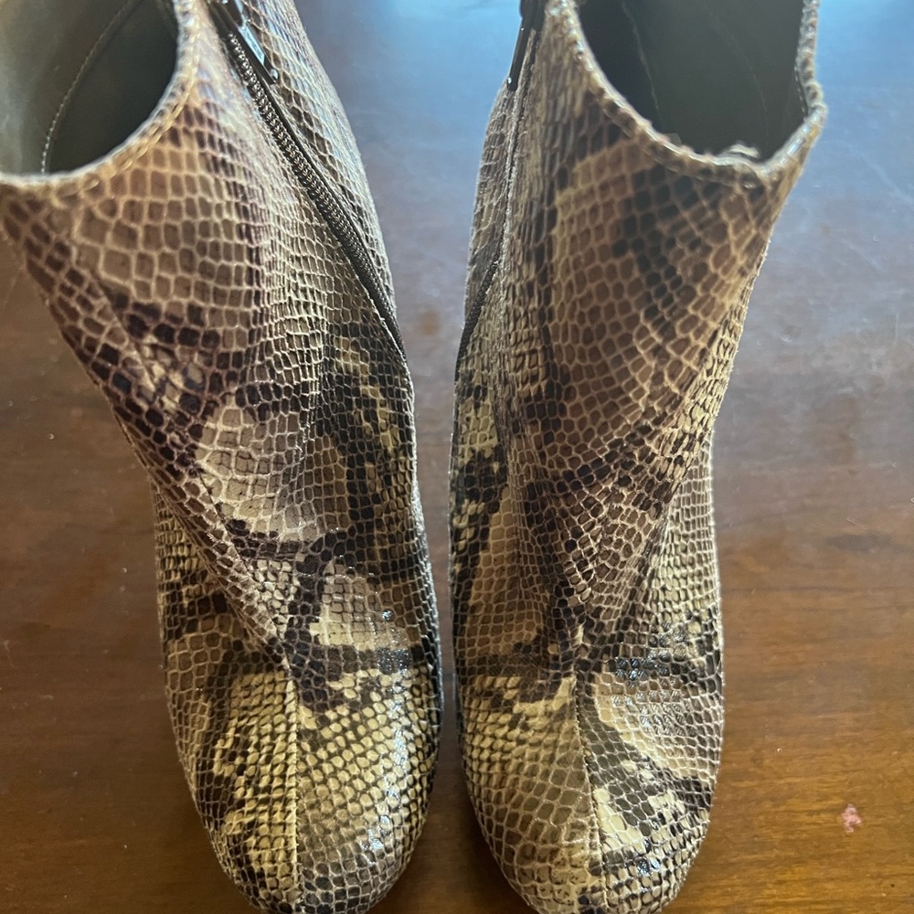 Platform python booties. - Picture 3 of 4